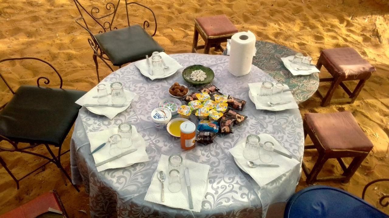 Obira Oasis Merzouga Camp Ngoại thất bức ảnh